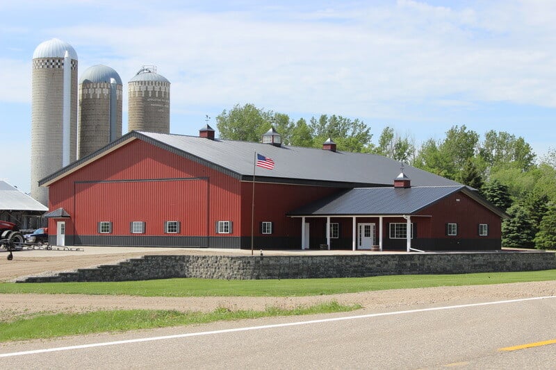 Hoffman Garage-office Max-Rib Col Red-MB_compressed